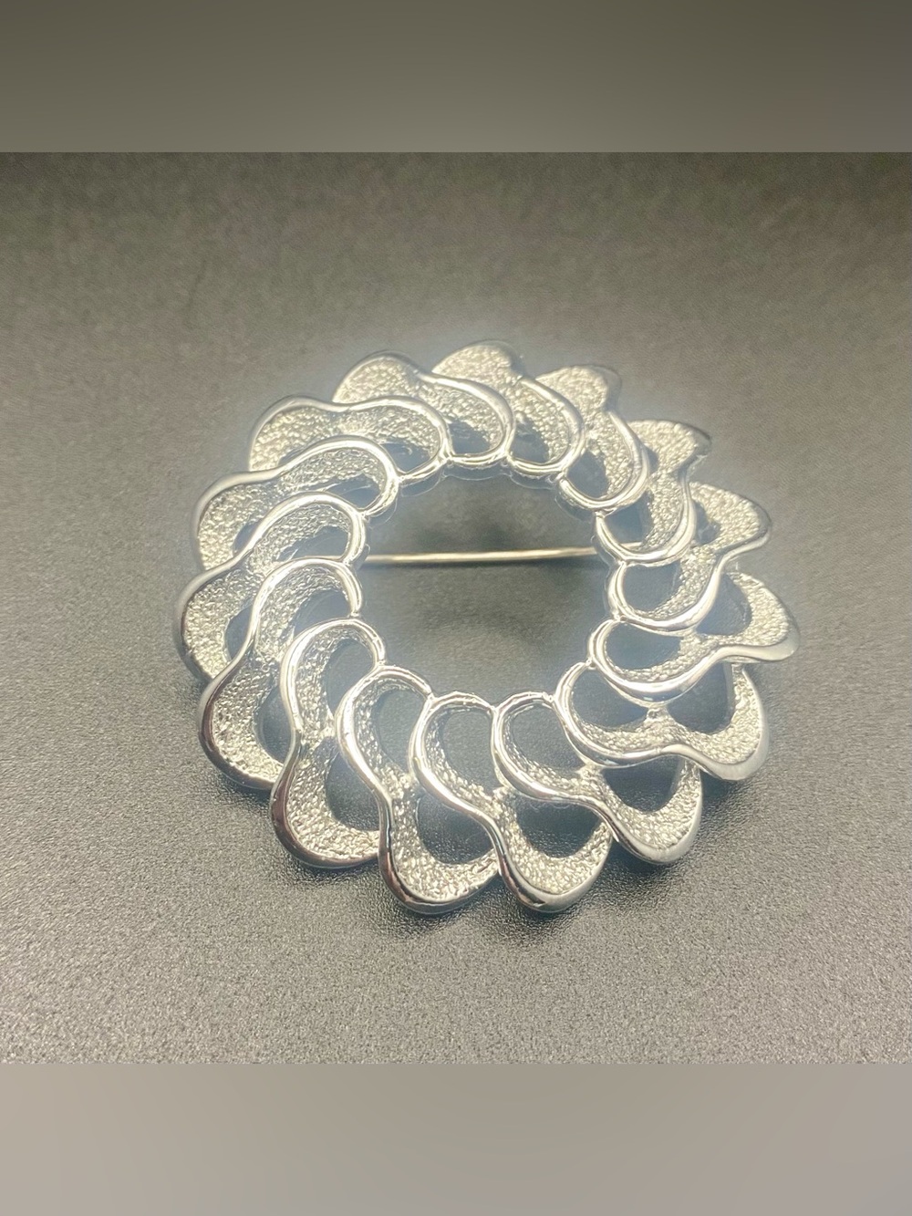 Vintage Sarah Coventry Rhodium Plated Swirl Wreath Brooch
